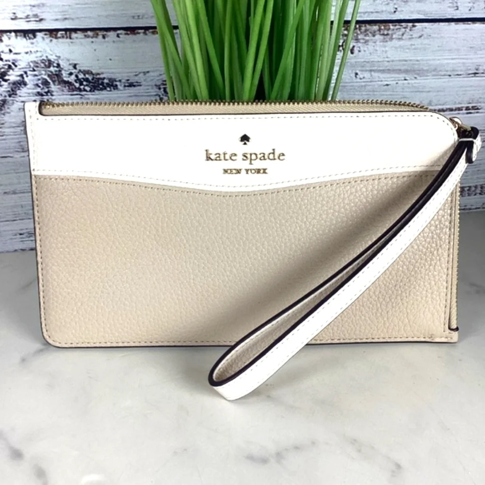 Kate Spade‎ New York Lucy Colorblock Beige White Wristlet Bag Wallet